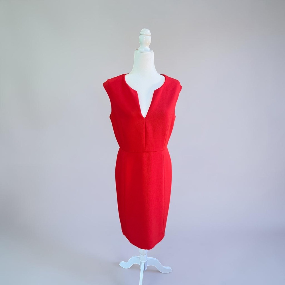 : Ann Taylor Red Split Neck Sheath Dress Sleeveless Textured Midi Quiet Luxury